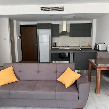 Apartment La Perla - 21 Kyrenia (Northern Cyprus)